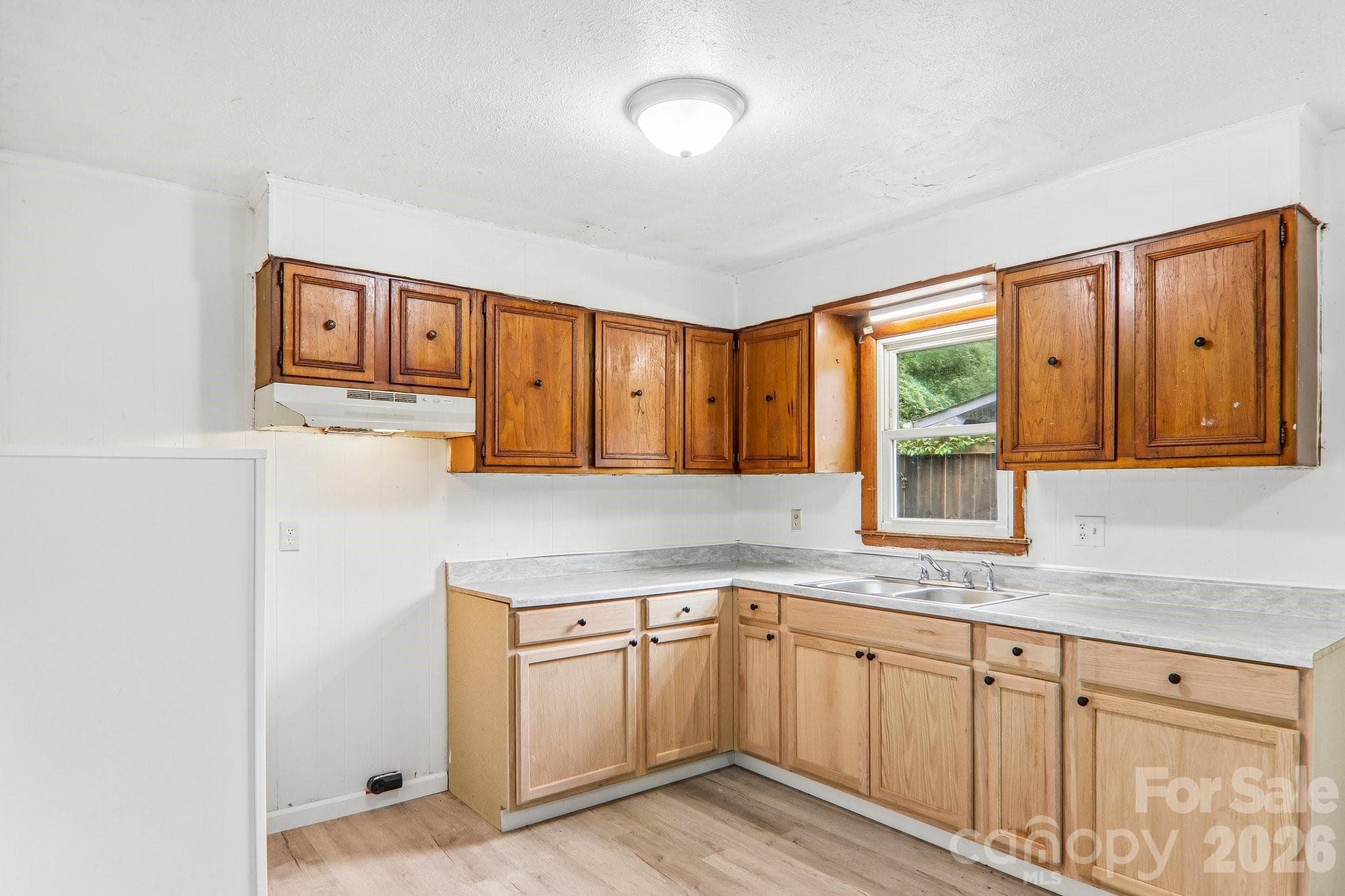 Single Family Residence at 24 Bryson Street, Waynesville, photo 14 of 33