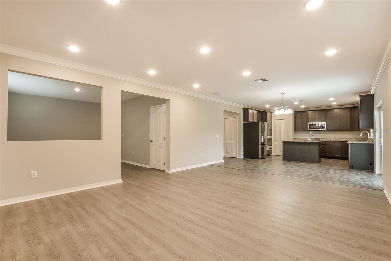Single Family Residence at 1926 BELL CREEK LOOP, FRUITLAND PARK, photo 9 of 22