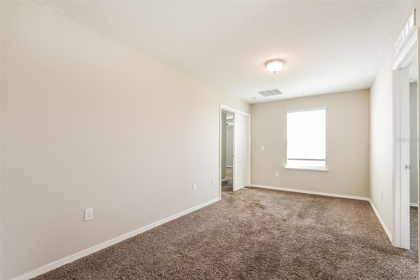 Single Family Residence at 1926 BELL CREEK LOOP, FRUITLAND PARK, photo 14 of 22