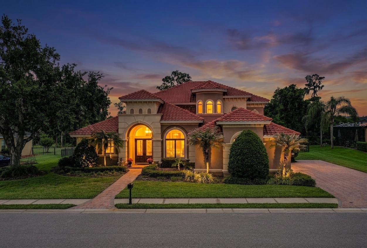 6739 EAGLE RIDGE BLVD