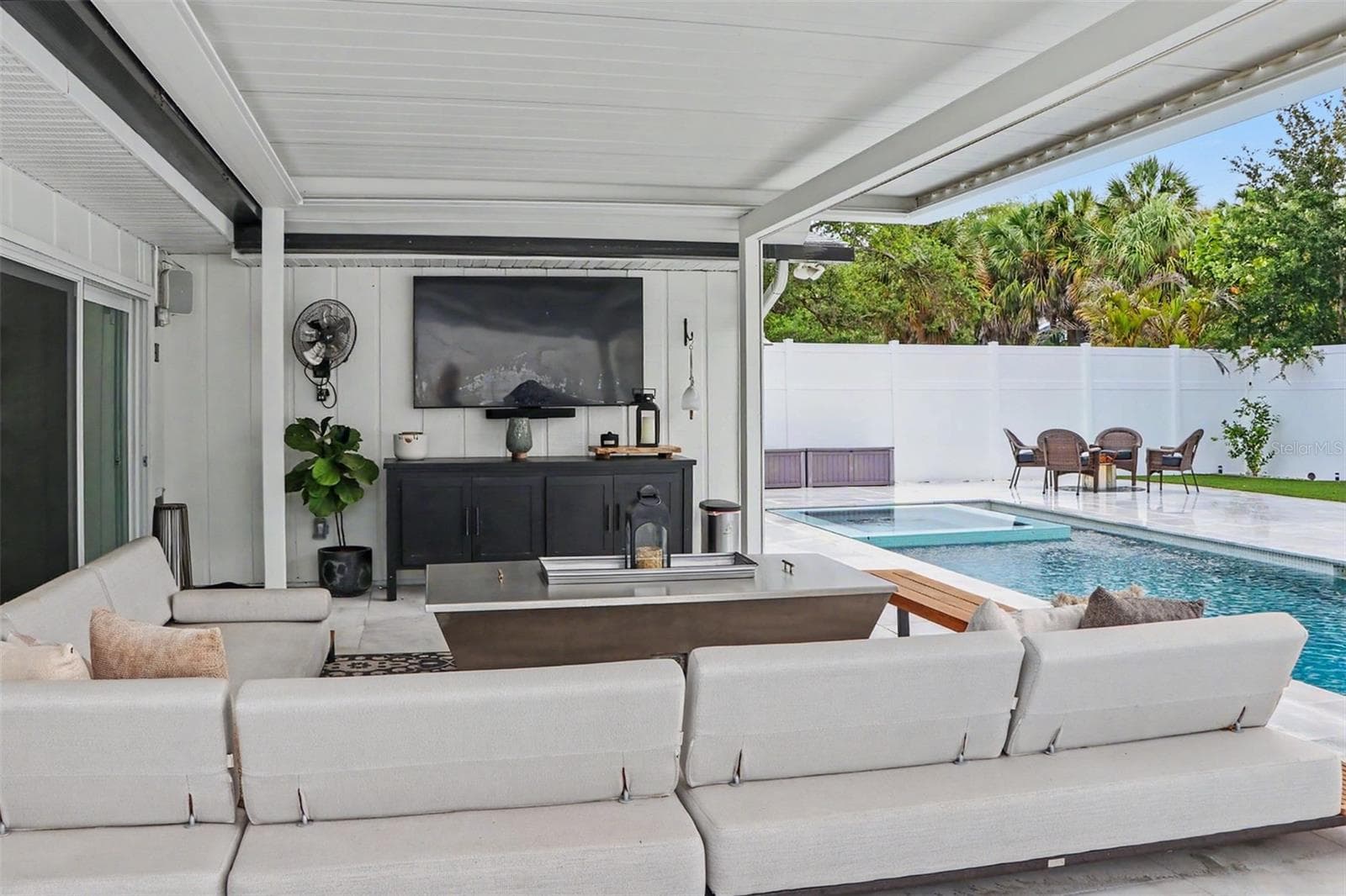 Outdoor Entertainment Area 5 - 5143 SANDY BEACH AVE, SARASOTA
