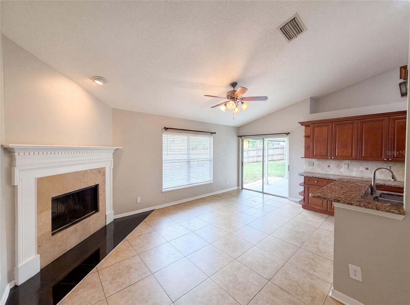 Single Family Residence at 17802 JEFFERSON ST, WINTER GARDEN, photo 10 of 28