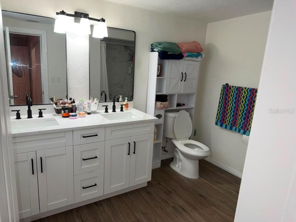 Single Family Residence at 703 E HAMILTON AVE, TAMPA, photo 84 of 99