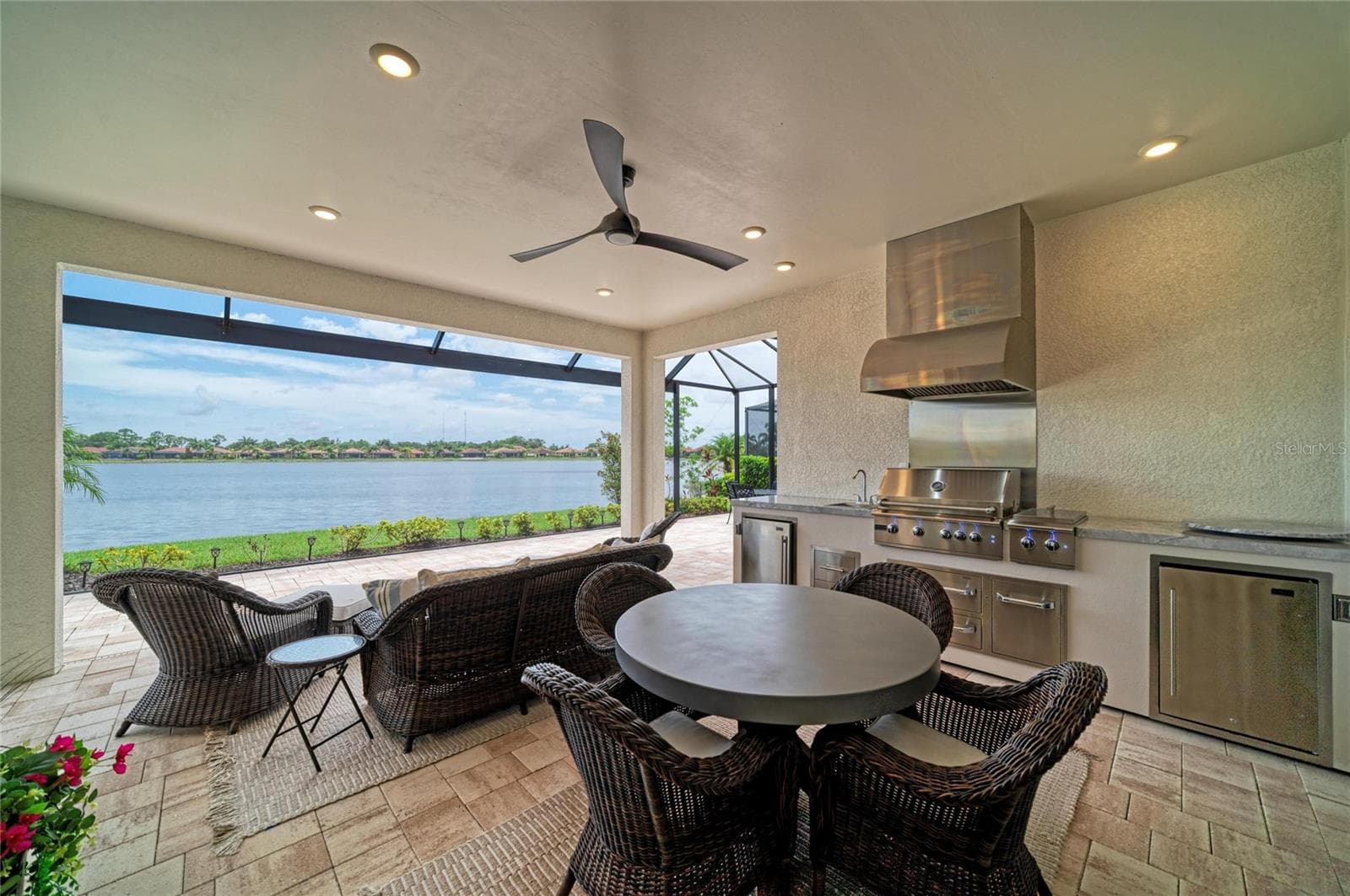 Single Family Residence at 289 VILLORESI BLVD, NOKOMIS, photo 18 of 99