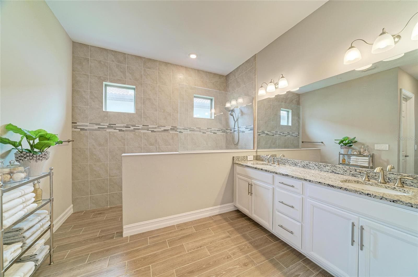 Single Family Residence at 289 VILLORESI BLVD, NOKOMIS, photo 41 of 99