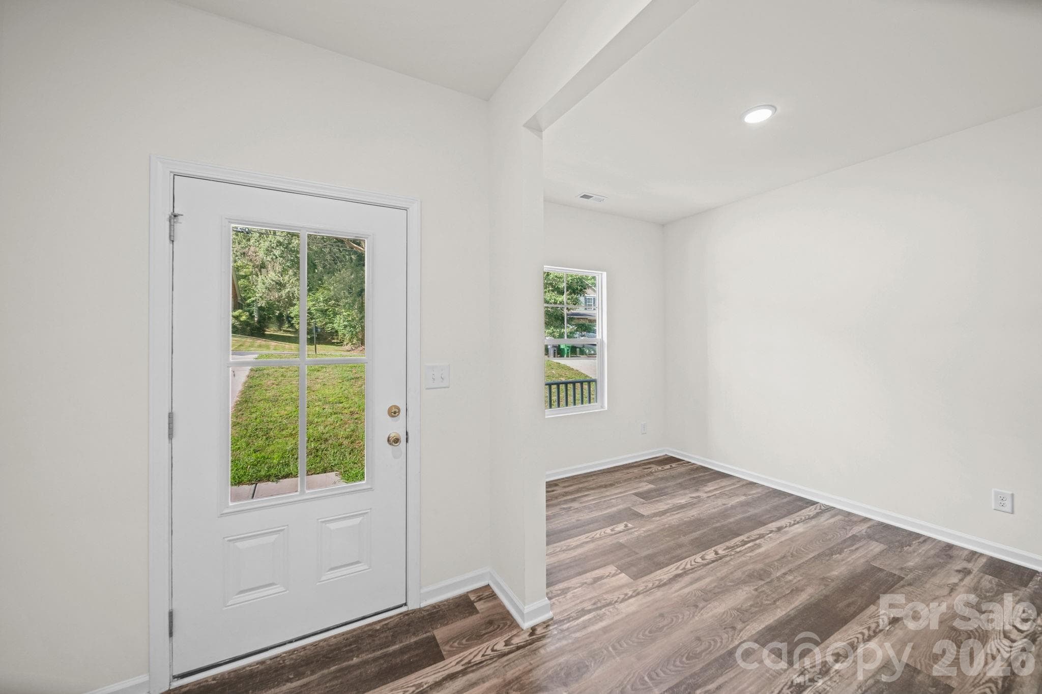 Foyer - 7813 E Lane Drive, Charlotte