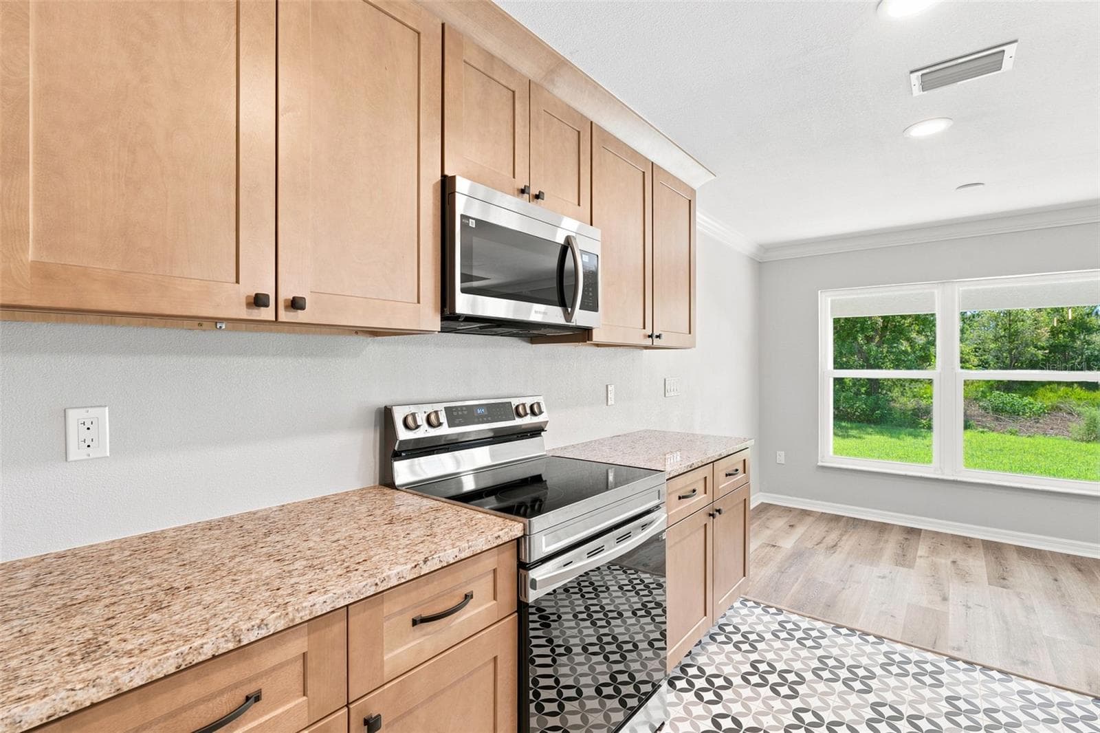 Single Family Residence at 12263 CARTOUCHE AVE, PUNTA GORDA, photo 13 of 34
