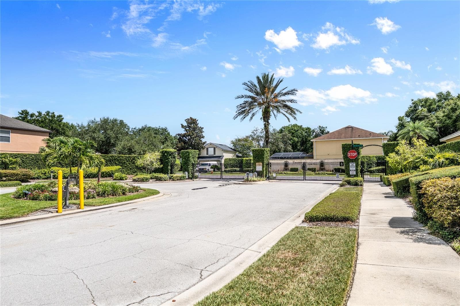 The entry to Tuscany of Lake Mary located off of 46-A/HE Thomas Blvd. - 483 VIA TUSCANY LOOP, LAKE MARY