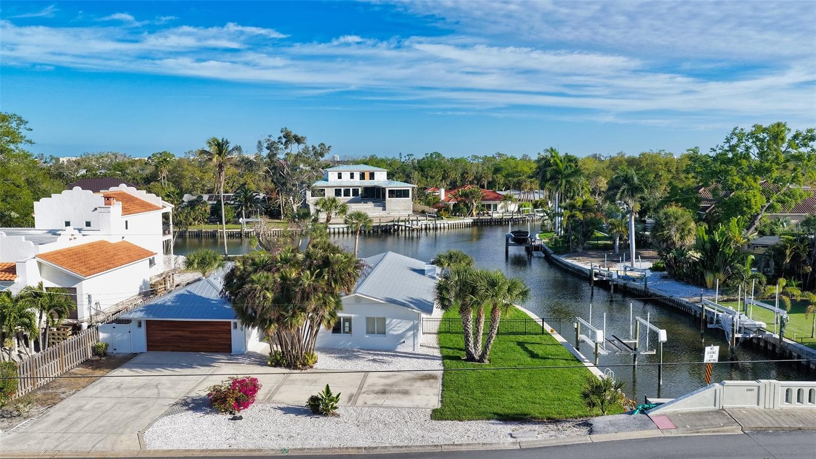 Single Family Residence at 339 TREASURE BOAT WAY, SARASOTA, photo 12 of 97