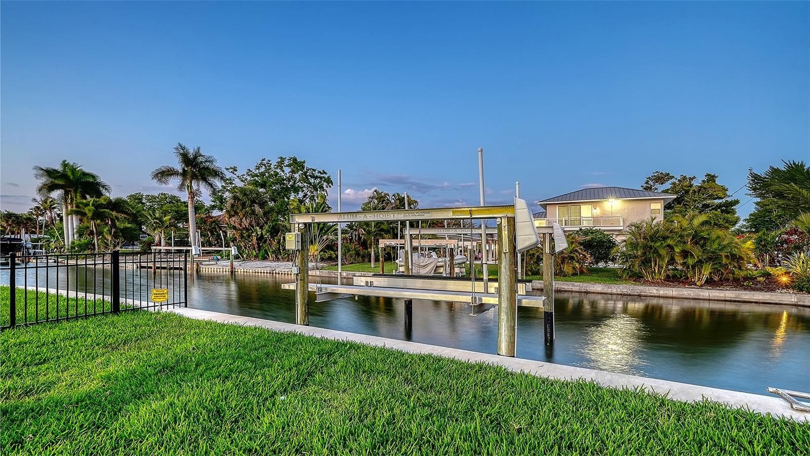 Single Family Residence at 339 TREASURE BOAT WAY, SARASOTA, photo 66 of 97