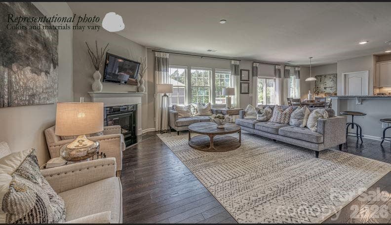 Single Family Residence at 1530 Swallow Tail Drive, Belmont, photo 6 of 18