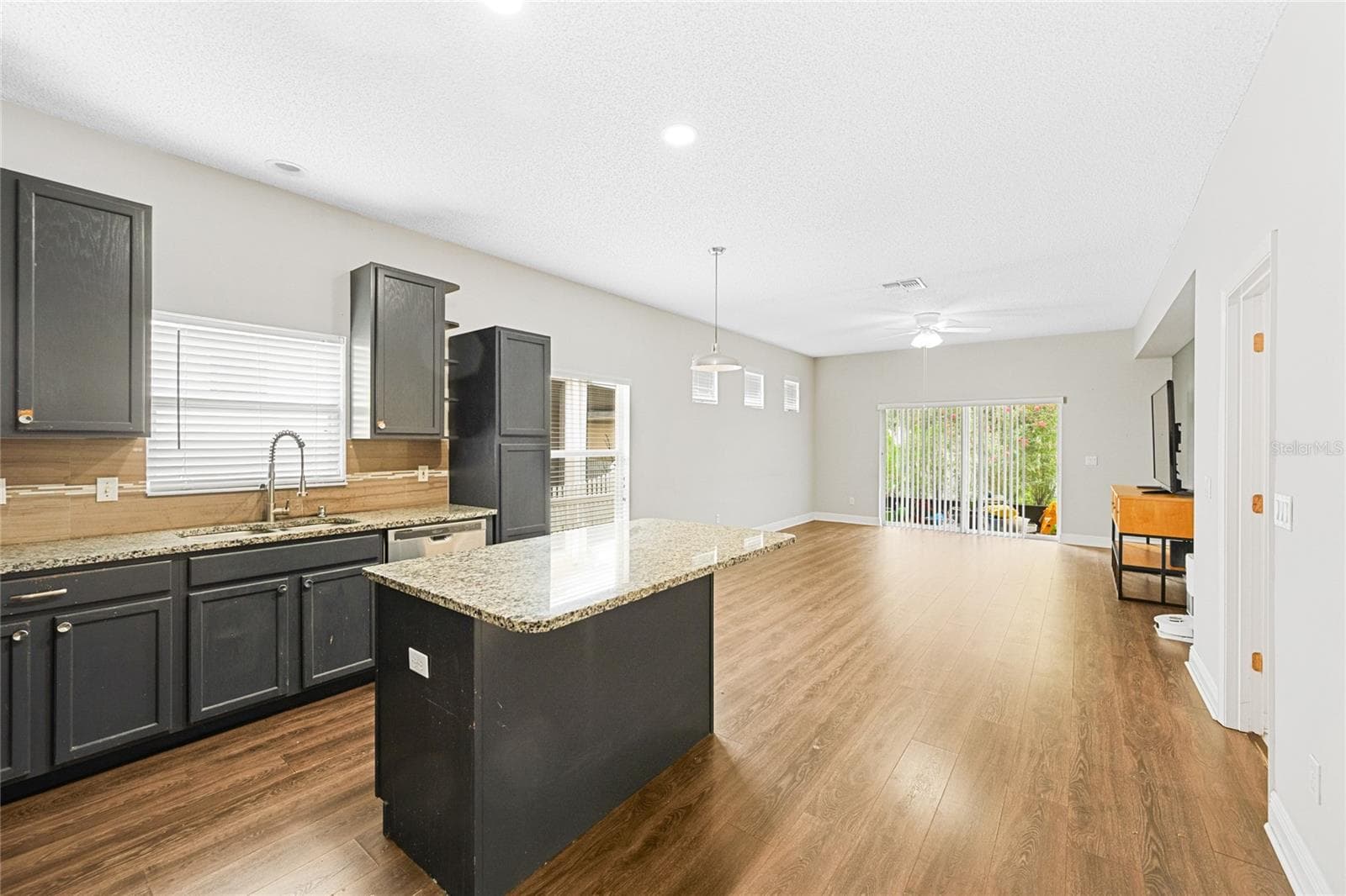 Single Family Residence at 14475 JAMAICA DOGWOOD DR, ORLANDO, photo 21 of 39
