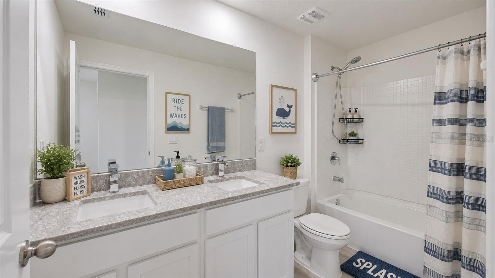 Single Family Residence at 3015 GREAT ABACO WAY, BRADENTON, photo 27 of 41