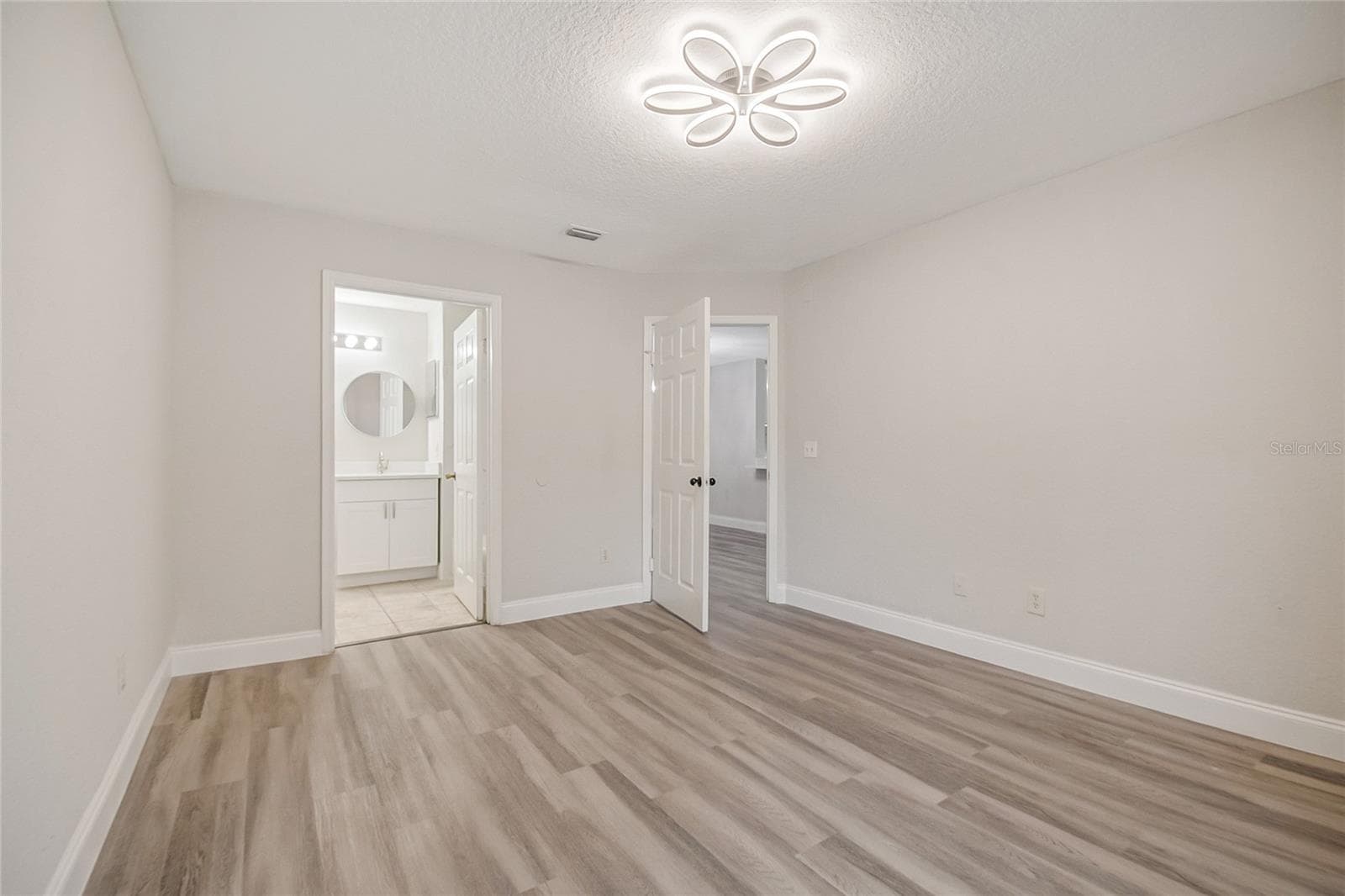 Condominium at 7511 SEURAT ST #10102, ORLANDO, photo 17 of 37