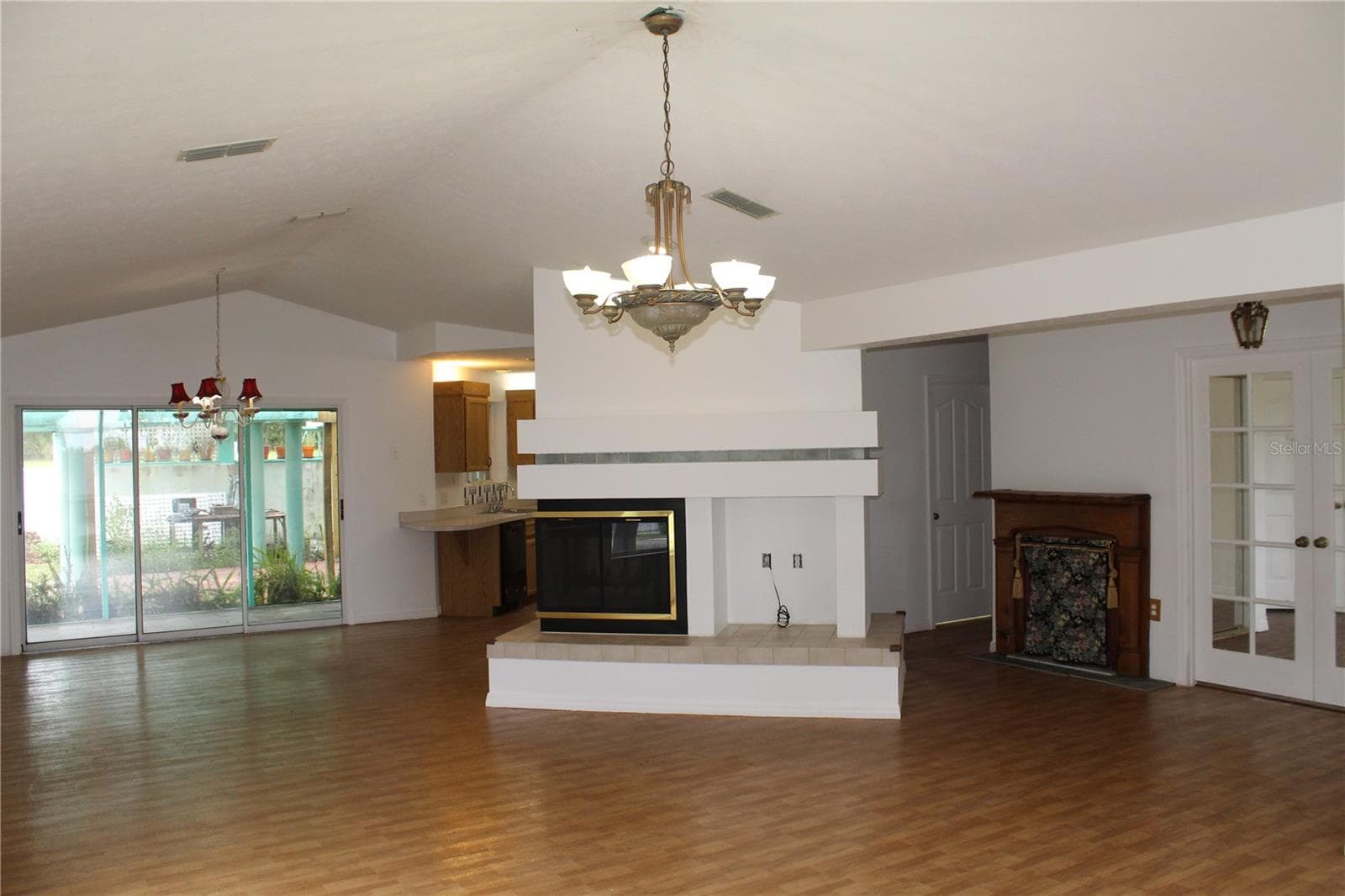 Single Family Residence at 38901 ELLA DR, LADY LAKE, photo 4 of 58