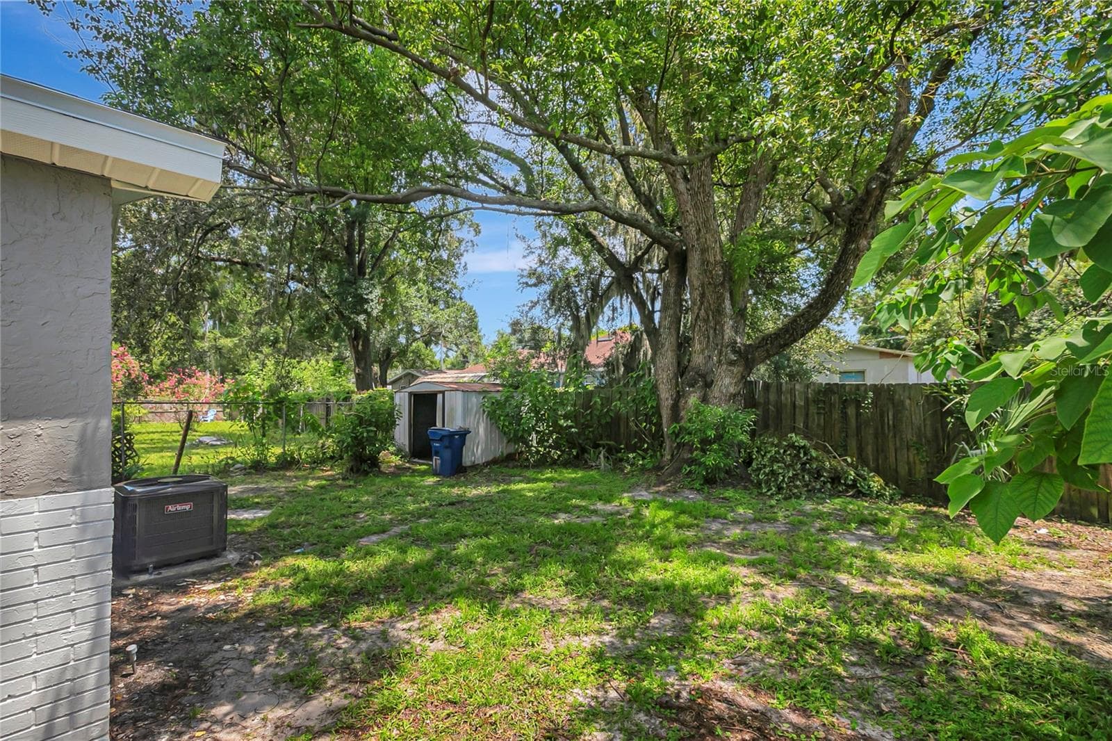 Single Family Residence at 1615 E SITKA ST, TAMPA, photo 31 of 32