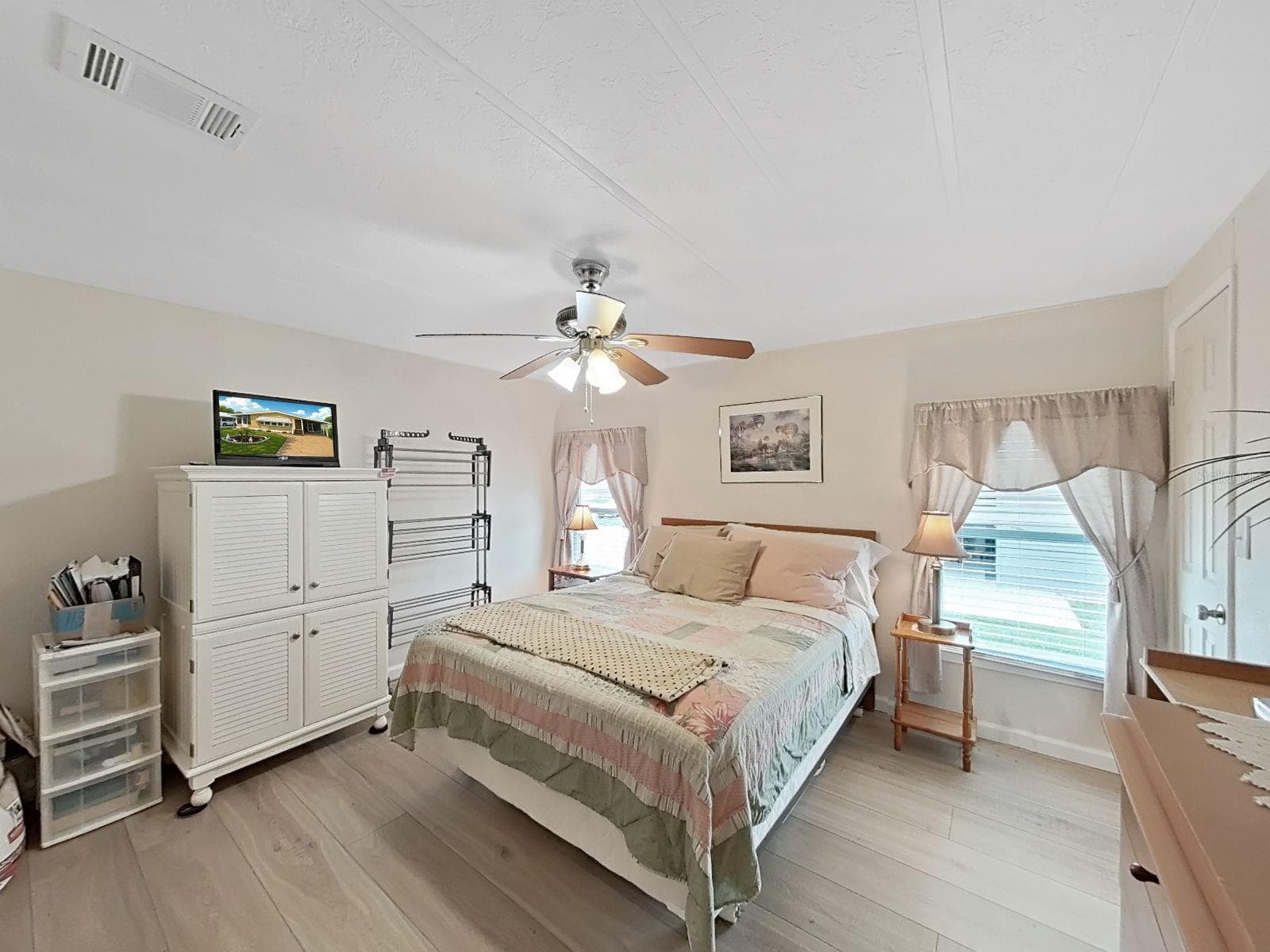 Manufactured Home at 5083 LODGEWOOD DR, LAKELAND, photo 26 of 42