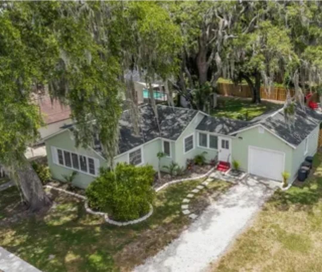 Single Family Residence at 5651 ORANGE GROVE AVE, NEW PORT RICHEY, photo 2 of 50