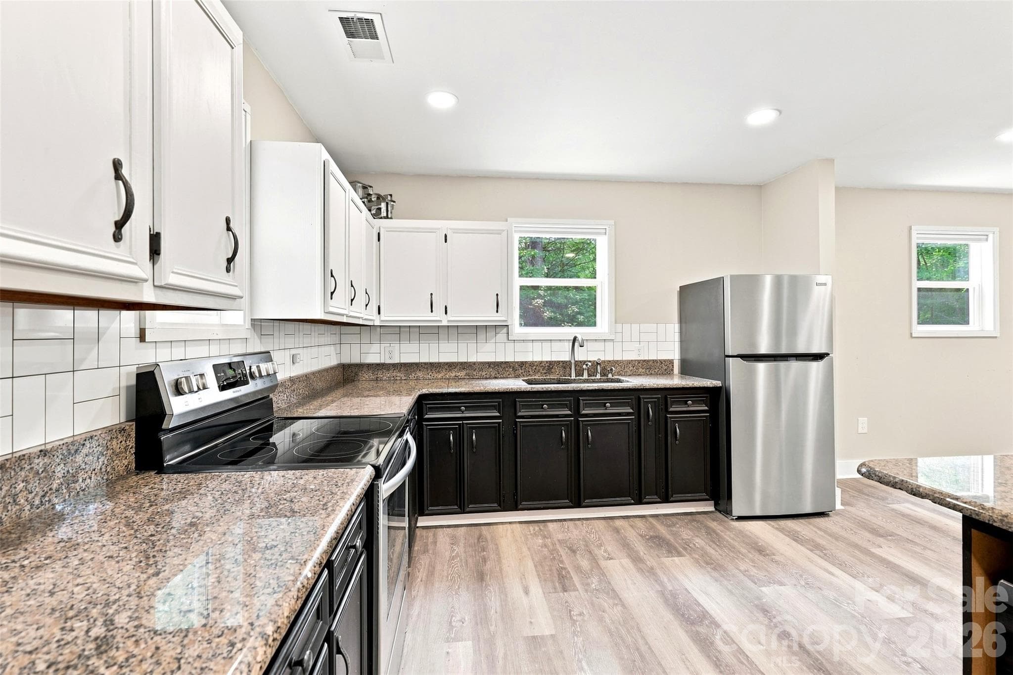 Single Family Residence at 6707 S Providence Road, Waxhaw, photo 31 of 43