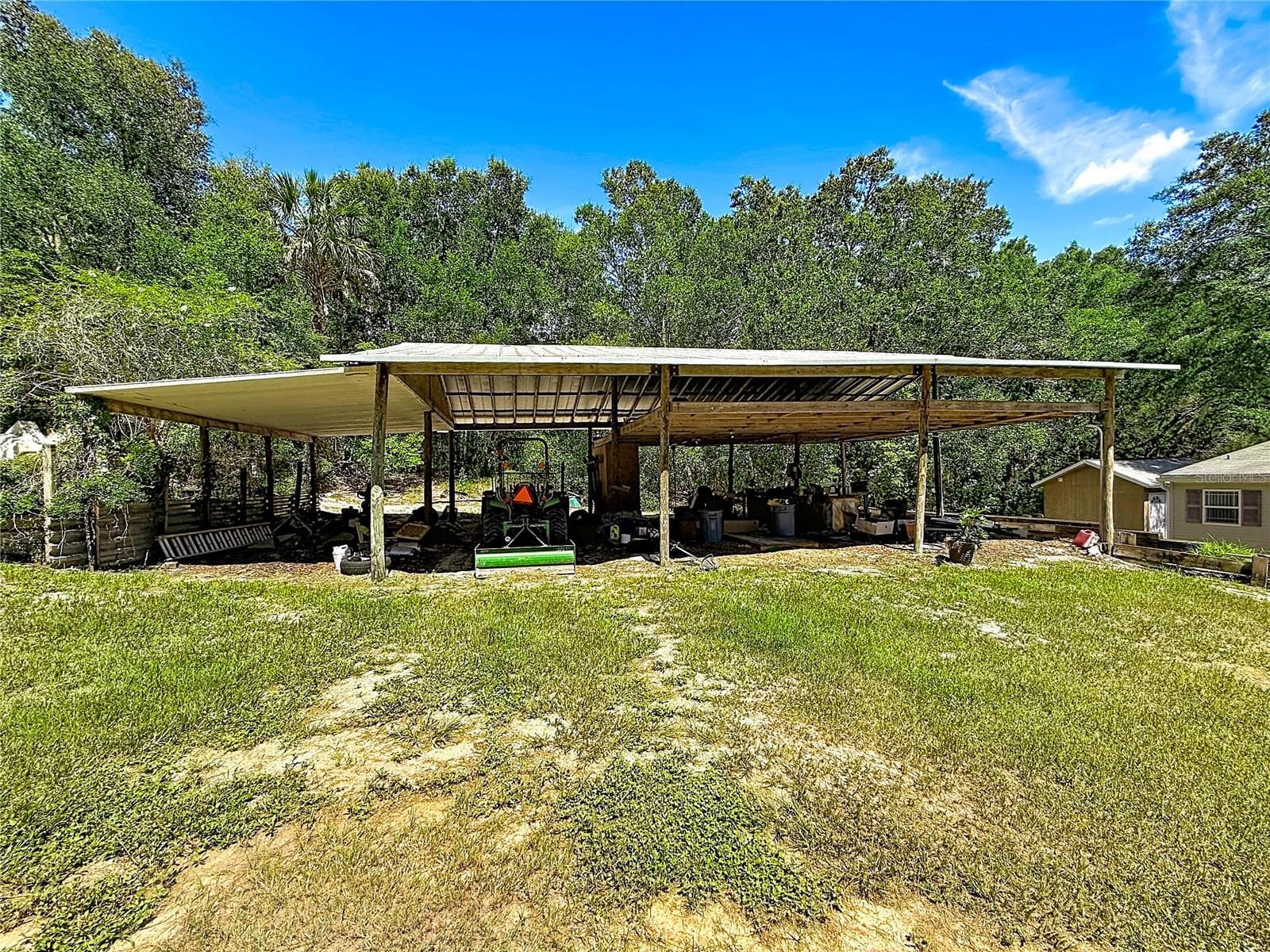 Manufactured Home at 29714 SE HIGHWAY 42, UMATILLA, photo 47 of 52