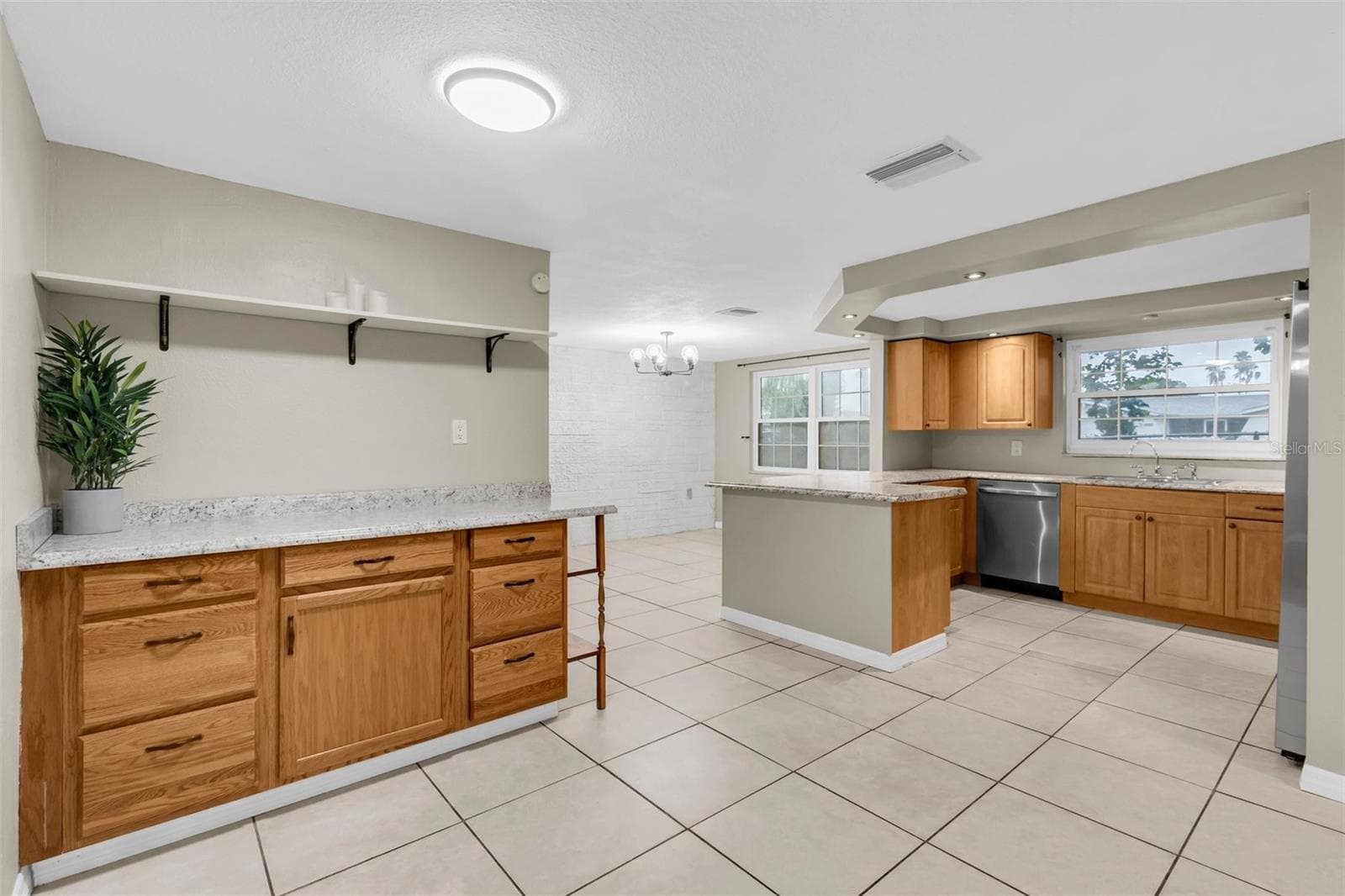 Kitchen - 9203 GREENBRIAR LN, PORT RICHEY