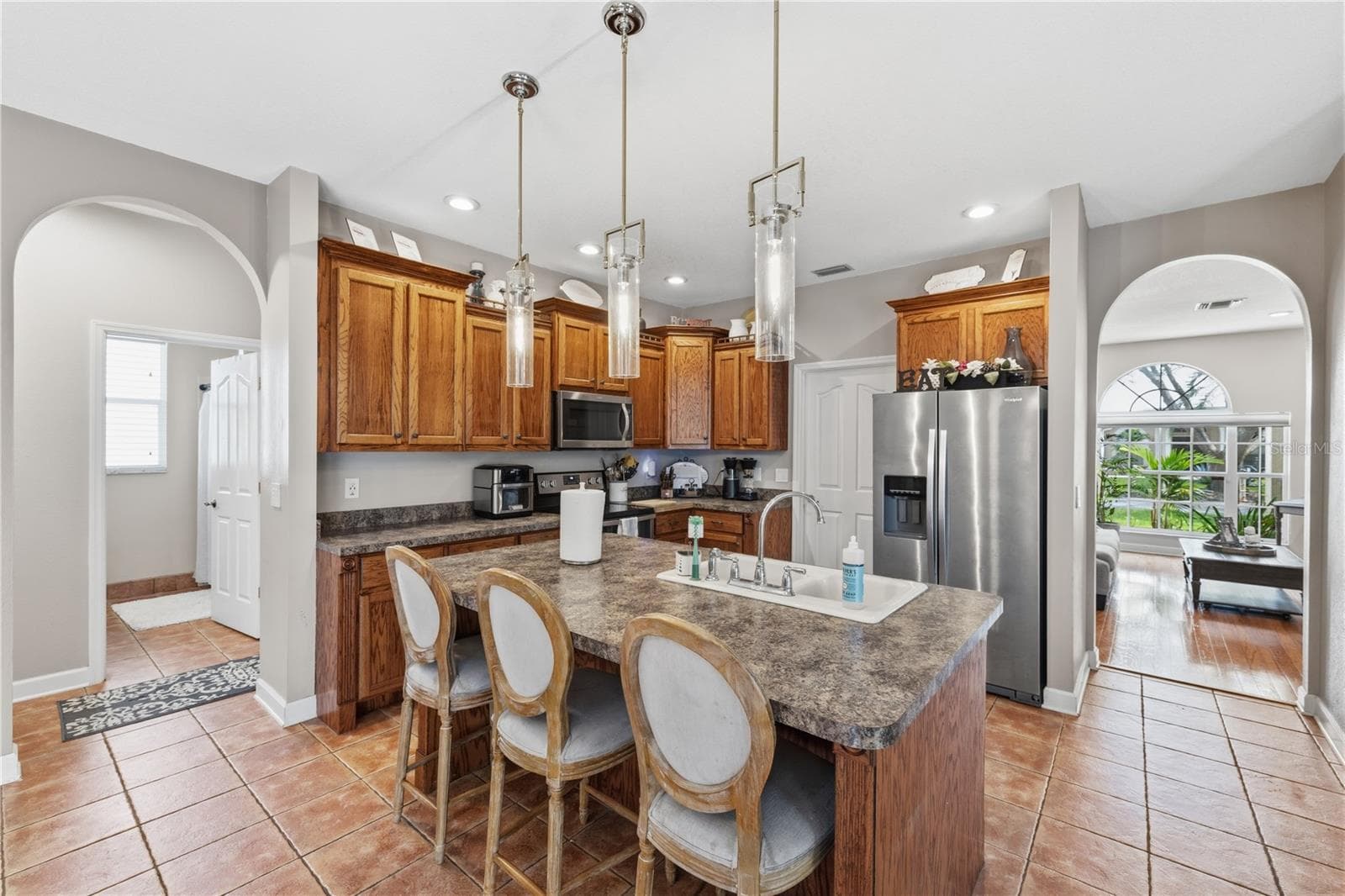Single Family Residence at 9302 HERITAGE OAK CT, TAMPA, photo 11 of 24