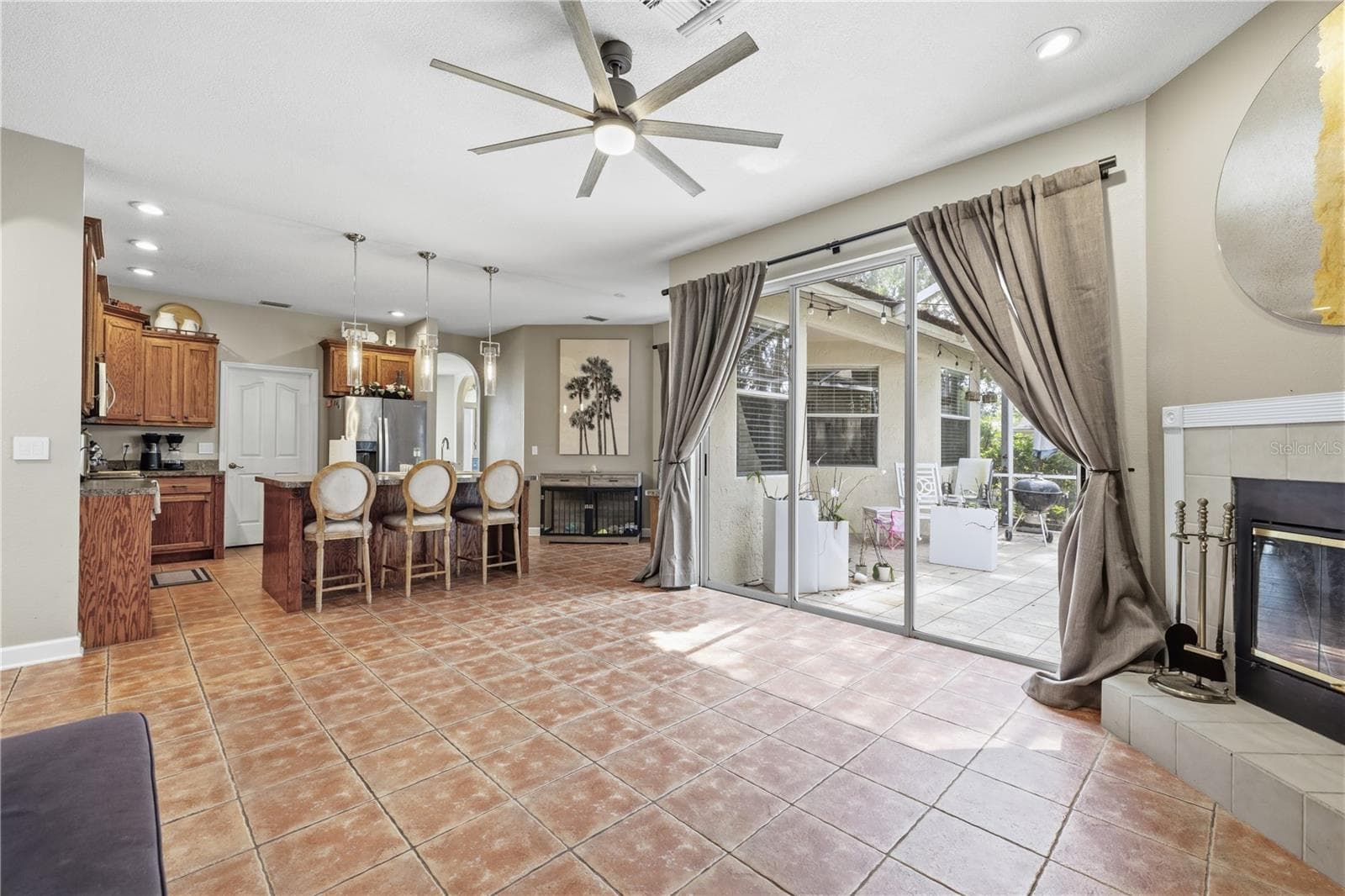 Single Family Residence at 9302 HERITAGE OAK CT, TAMPA, photo 14 of 24