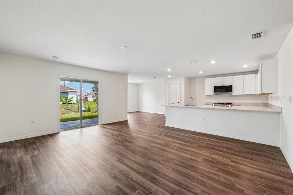 Single Family Residence at 25346 CADIZ DR, PUNTA GORDA, photo 9 of 20