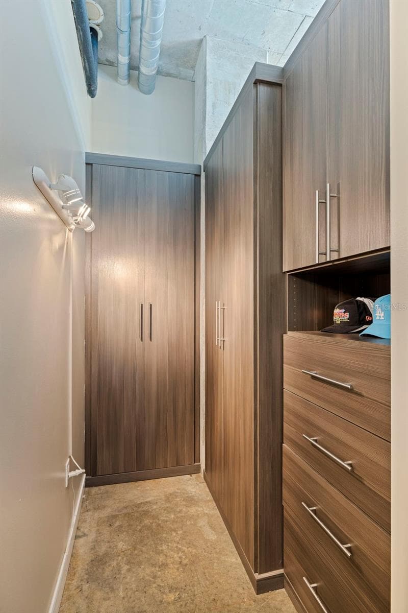 Condominium at 101 S 12TH ST #302, TAMPA, photo 21 of 32