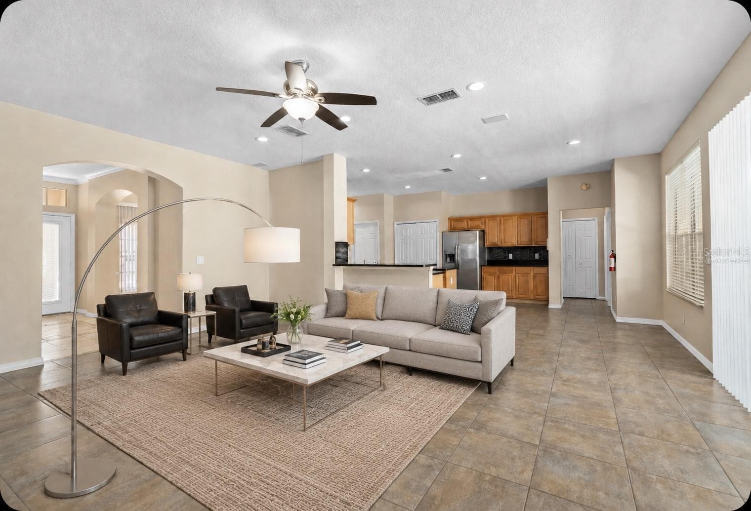 Virtually staged - 13821 AMBERLEIGH RD, ORLANDO