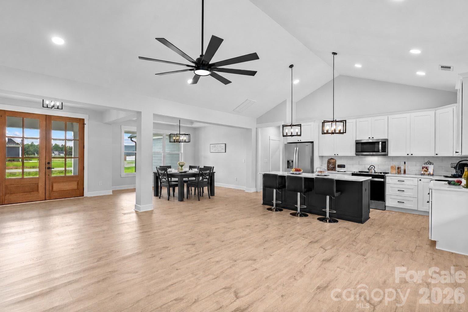 Spacious open plan for modern families. - 1205 Coppergate Drive, Salisbury