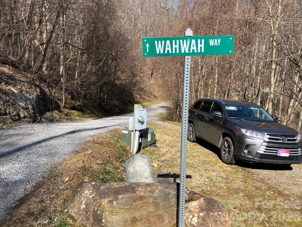 Street Sign, Electric, & Well - Waynesville