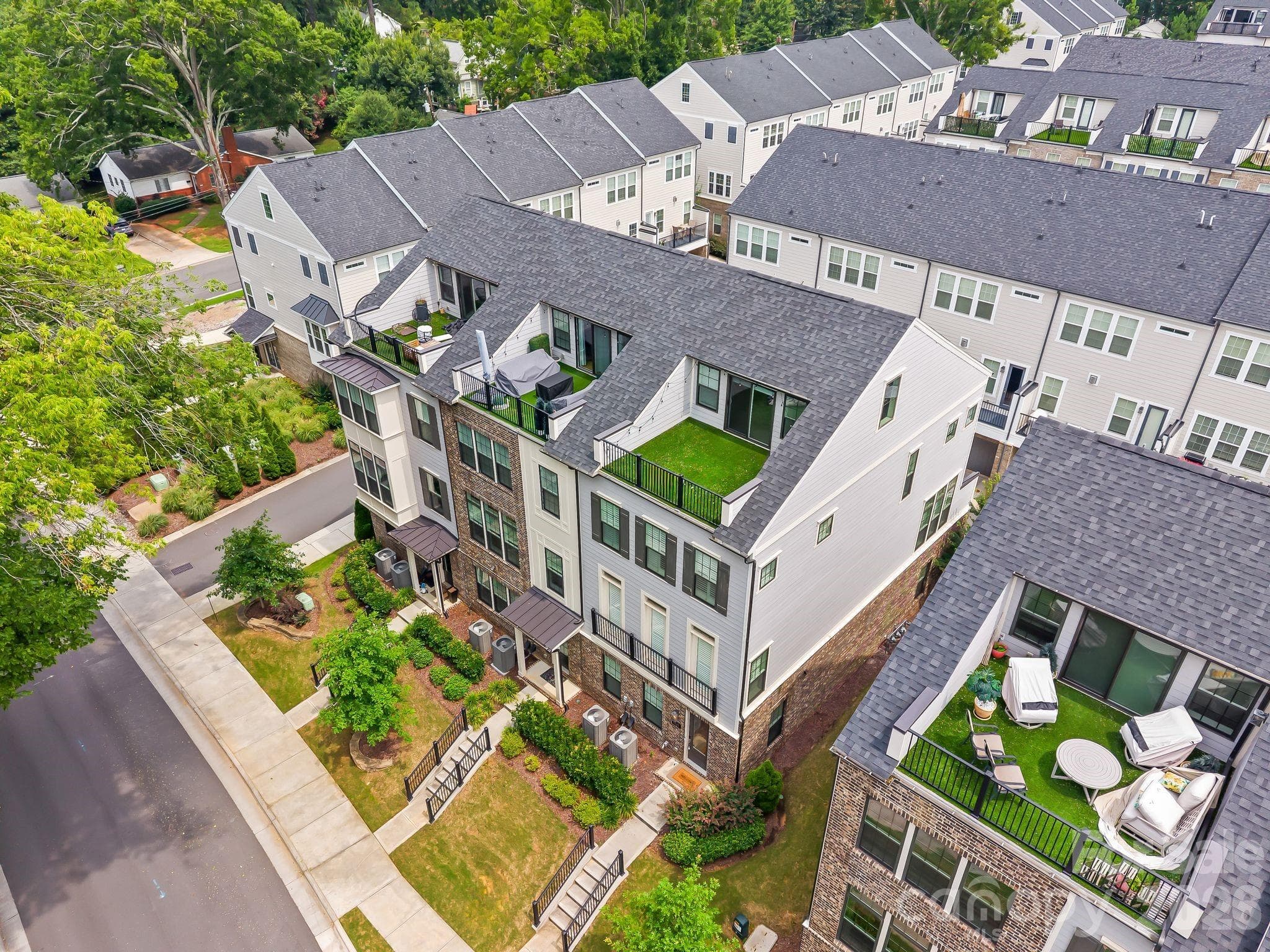 Townhouse at 2525 Deacon Avenue, Charlotte, photo 47 of 48