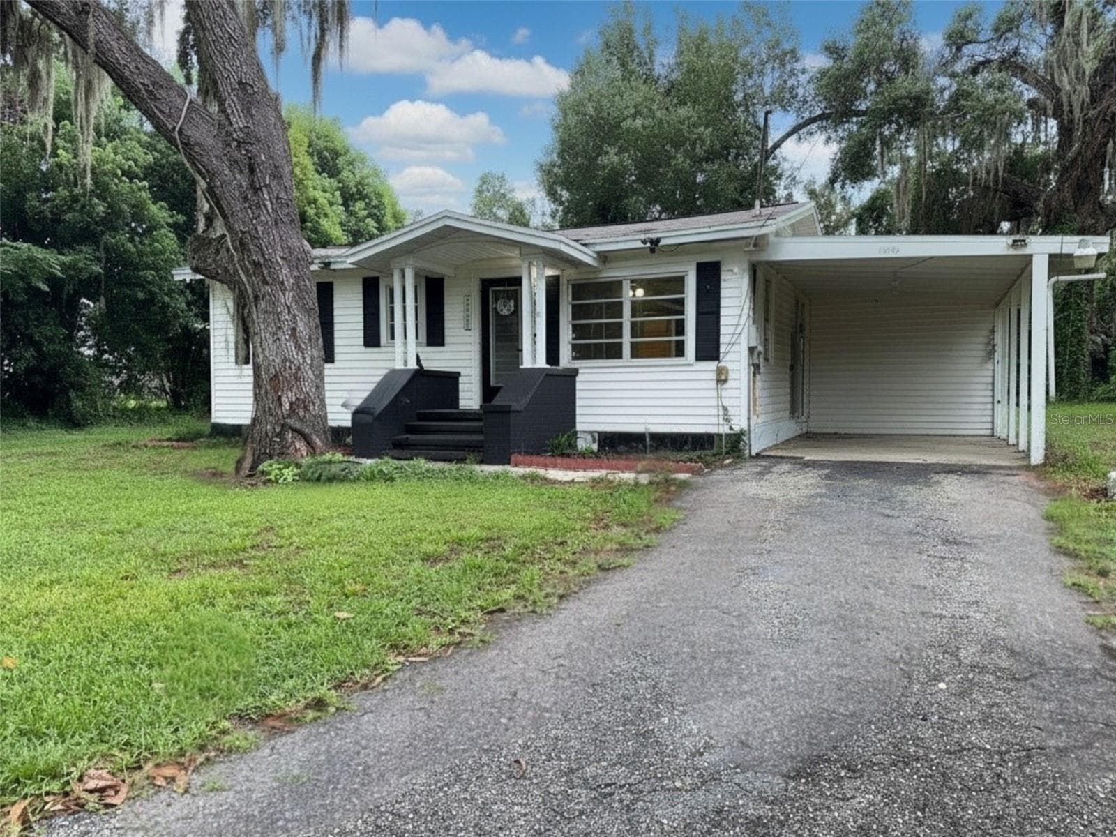 Single Family Residence at 37318 CARTER AVE, DADE CITY, photo 3 of 11