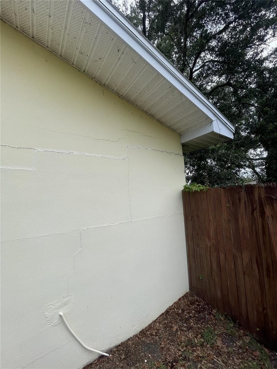 Single Family Residence at 635 DEVILLE DR E, LARGO, photo 14 of 15