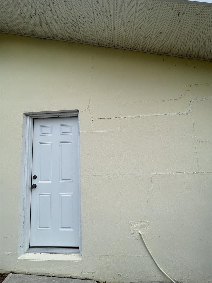 Single Family Residence at 635 DEVILLE DR E, LARGO, photo 15 of 15