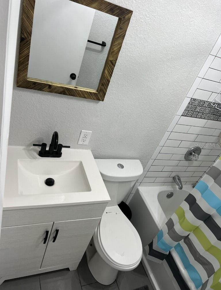 Single Family Residence at 10015 LINDA ST, GIBSONTON, photo 5 of 15