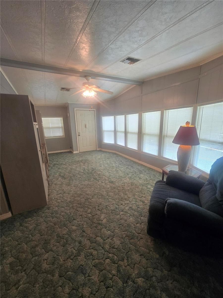 Family room - 4645 BURNEY DR, HOLIDAY