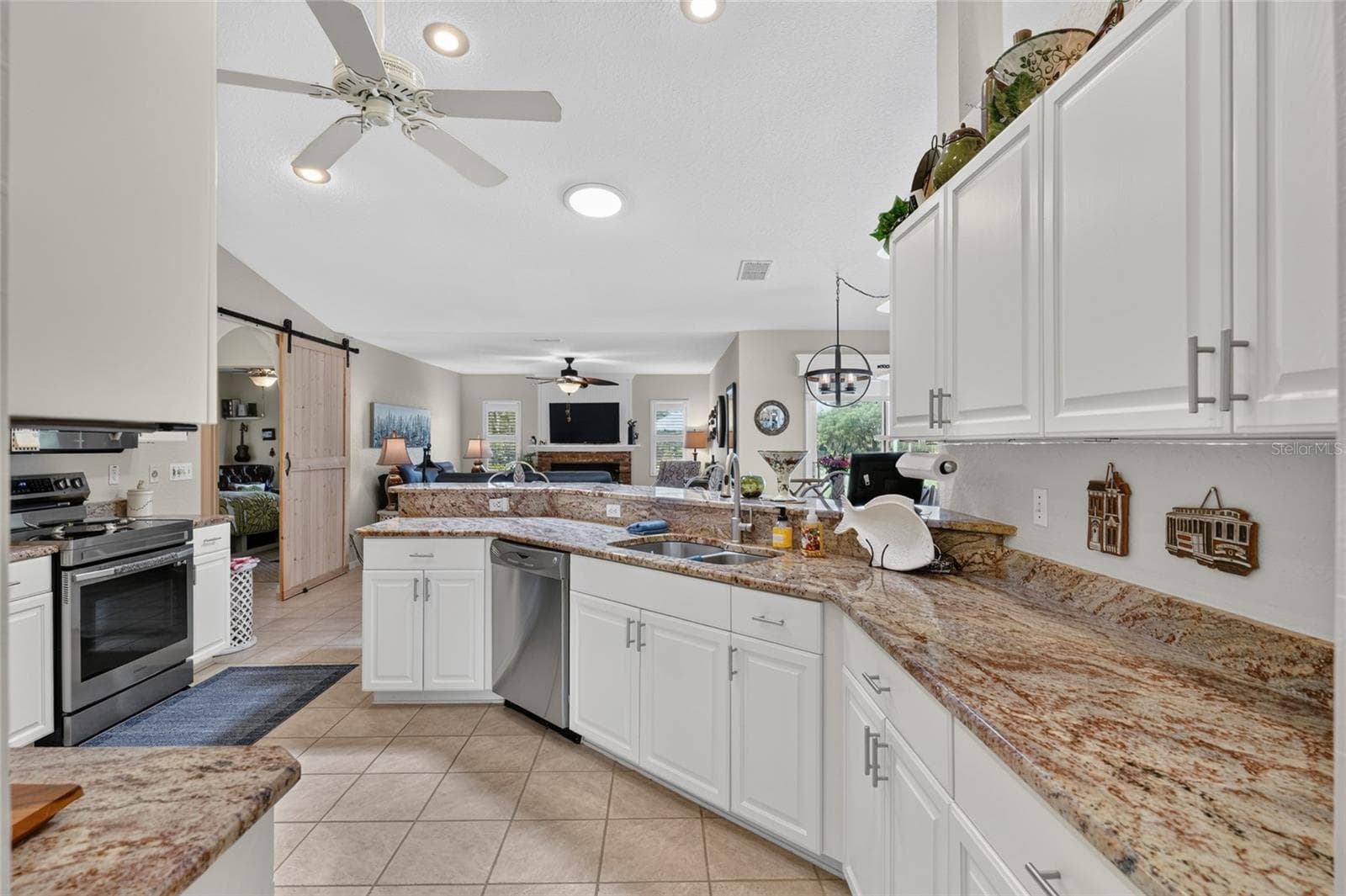 Single Family Residence at 13857 DEL WEBB BLVD, SUMMERFIELD, photo 24 of 93