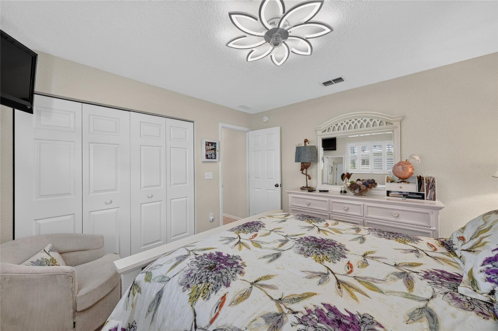 Single Family Residence at 13857 DEL WEBB BLVD, SUMMERFIELD, photo 38 of 93