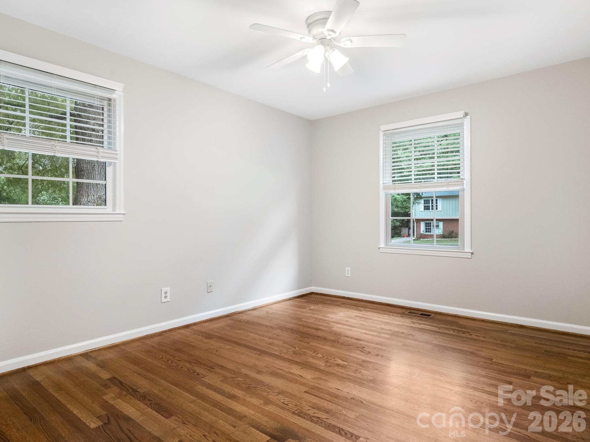 Single Family Residence at 7518 Riding Trail Road, Charlotte, photo 18 of 24
