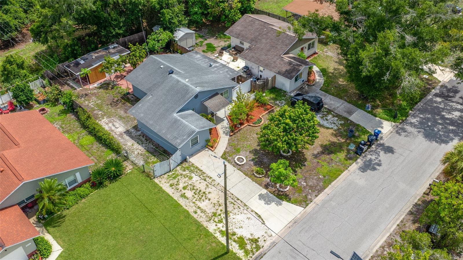 Single Family Residence at 4115 55TH AVENUE DR E, BRADENTON, photo 2 of 86