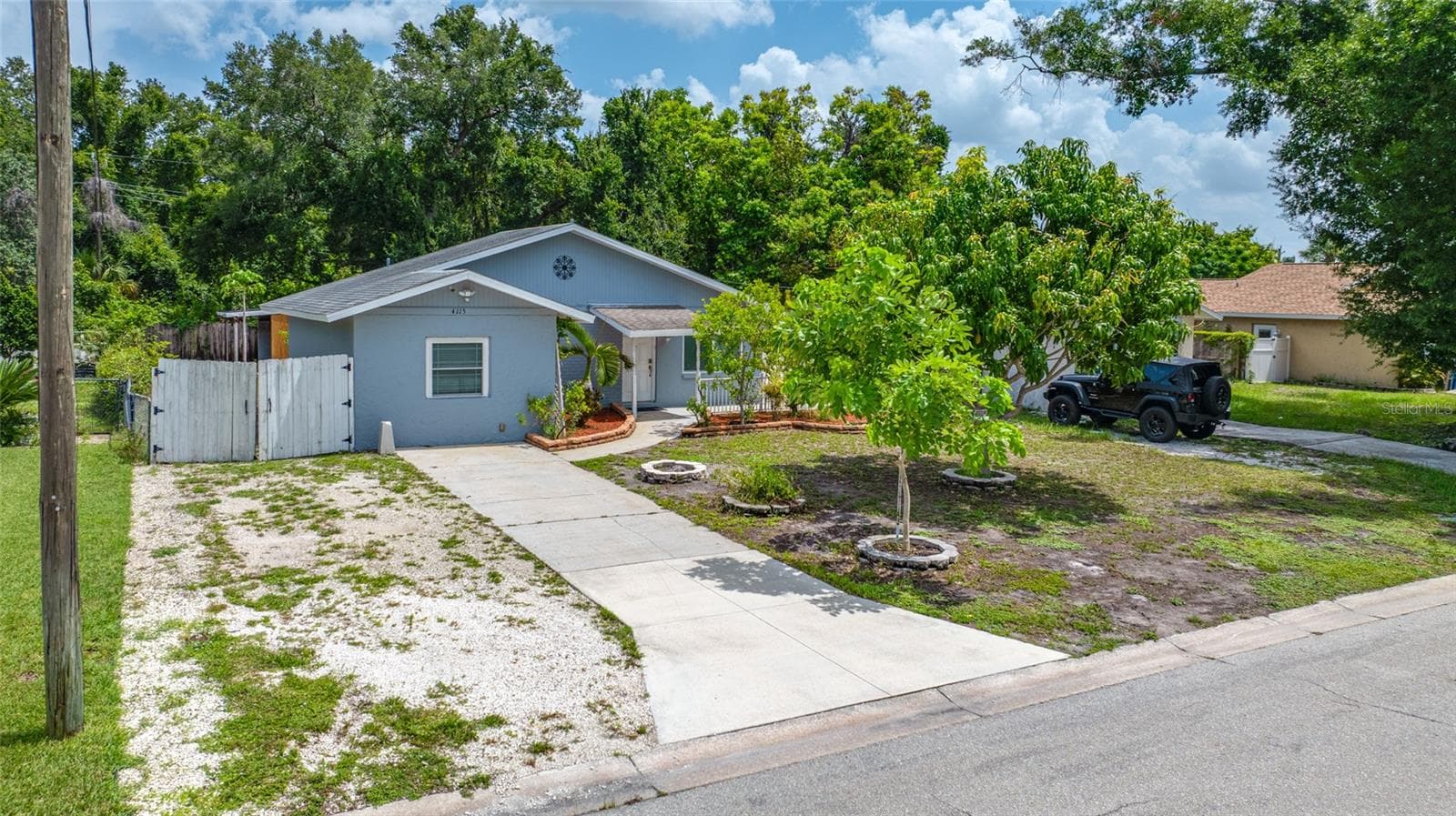Single Family Residence at 4115 55TH AVENUE DR E, BRADENTON, photo 15 of 86