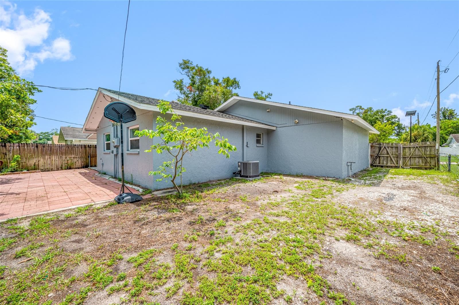 Single Family Residence at 4115 55TH AVENUE DR E, BRADENTON, photo 38 of 86