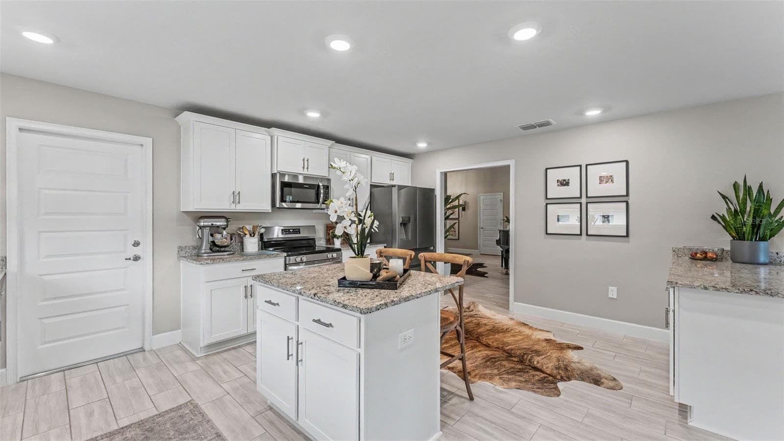 Single Family Residence at 5280 TENNESSEE RIDGE CT, AUBURNDALE, photo 10 of 51