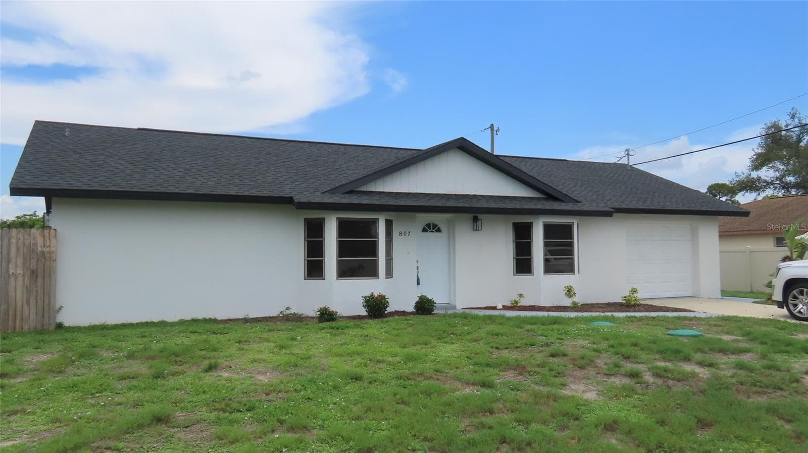 Single Family Residence at 807 NECTAR RD, VENICE, photo 2 of 37