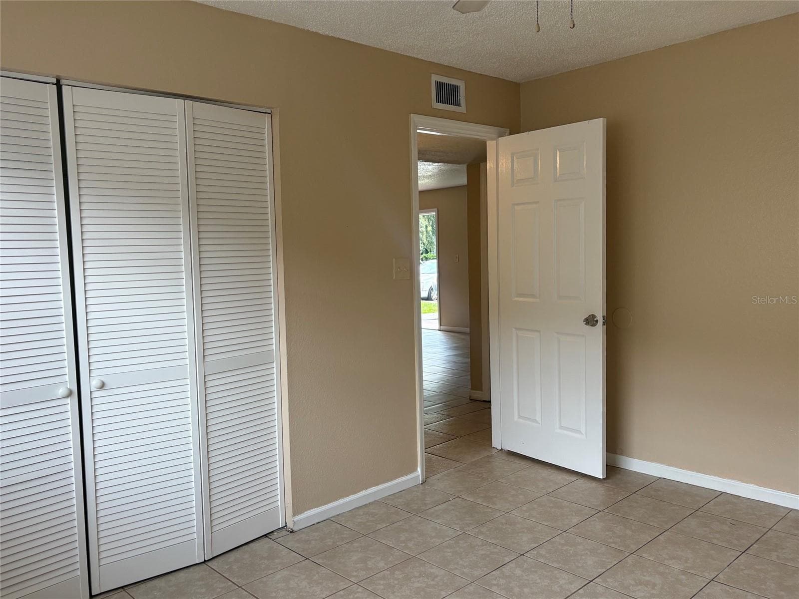 Condominium at 203 POINSETTIA PINE CT #102, TAMPA, photo 3 of 17