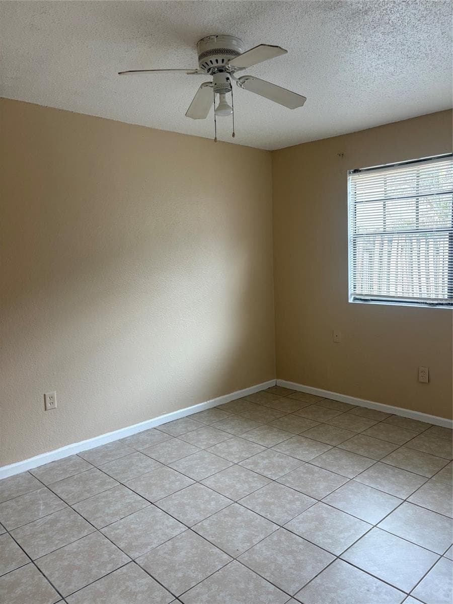 Condominium at 203 POINSETTIA PINE CT #102, TAMPA, photo 4 of 17