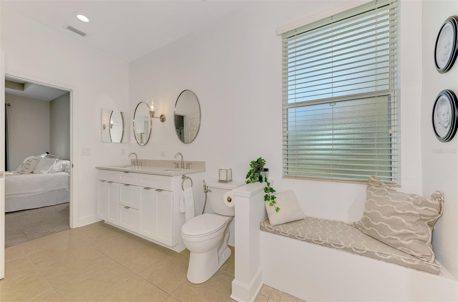 Single Family Residence at 8467 NANDINA DR, SARASOTA, photo 26 of 50