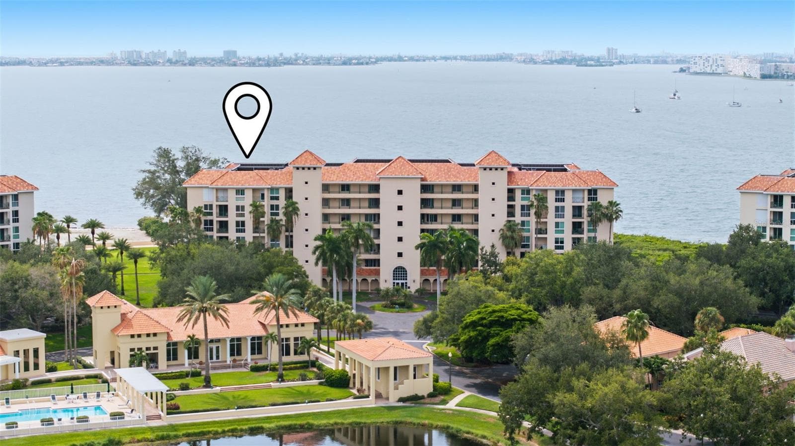 Condominium at 4737 DOLPHIN CAY LN S #401, ST PETERSBURG, photo 3 of 50